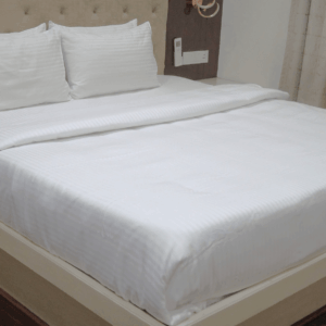 Vissage Pack Of 5 Double Hotel White Duvet Covers : 230CM * 250CM, 220TC, Mercerised
